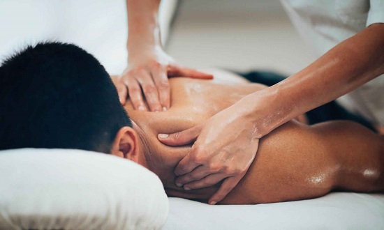 body-massage-male-to-male